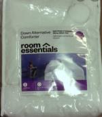 Room Essentials - TWIN/XL All Season Comforter WHITE 68X94 In